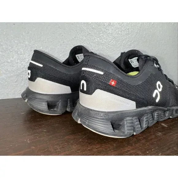 On Cloud X 3 60.98696 Black Silver Sneakers Shoes Womens Size 7 EUC - Picture 4 of 11